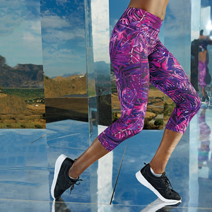 IMG_0389 Women's Performance Jungle 3/4 Leggings - lashirtco-com